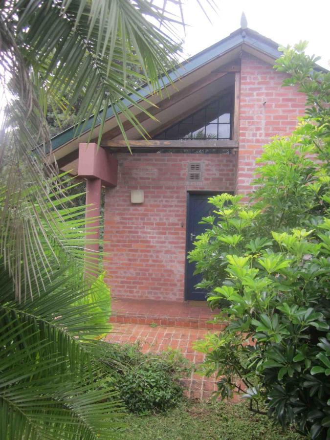 הארארה Weaver Cottages מראה חיצוני תמונה